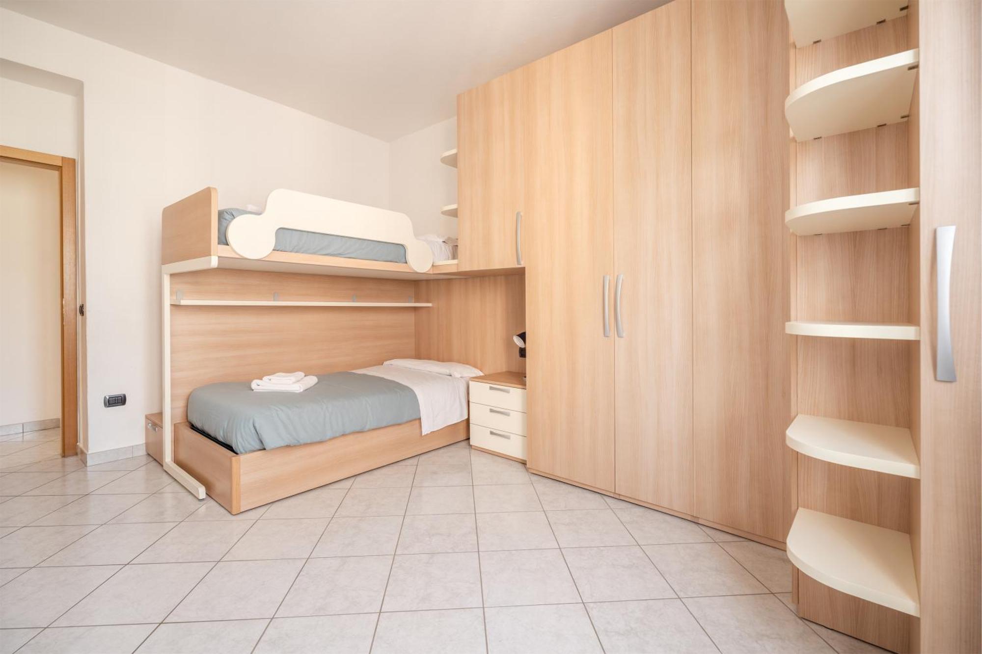 Appartement Be & Being - Milena à Riva del Garda Extérieur photo